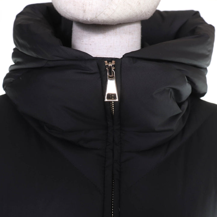 極美品☆MONCLER モンクレール 24-25AW BROSSE ロゴワッペン・フード・ベルト付 ダウンジャケット ブラック 2 正規品 レディース