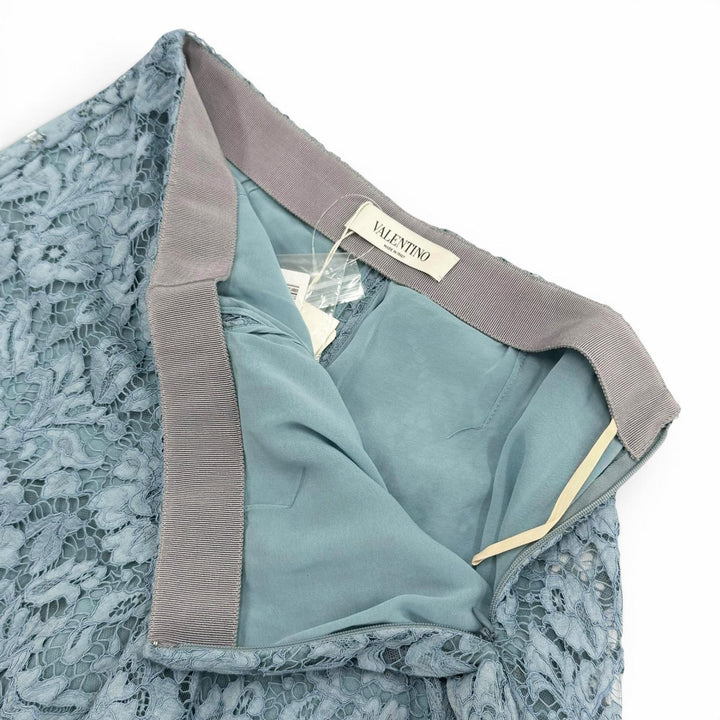 未使用品△VALENTINO ヴァレンティノ 2022年製 NB2RF0L61EC コットン ロックスタッズ 総レース ショートパンツ ライトブルー系 38 伊製