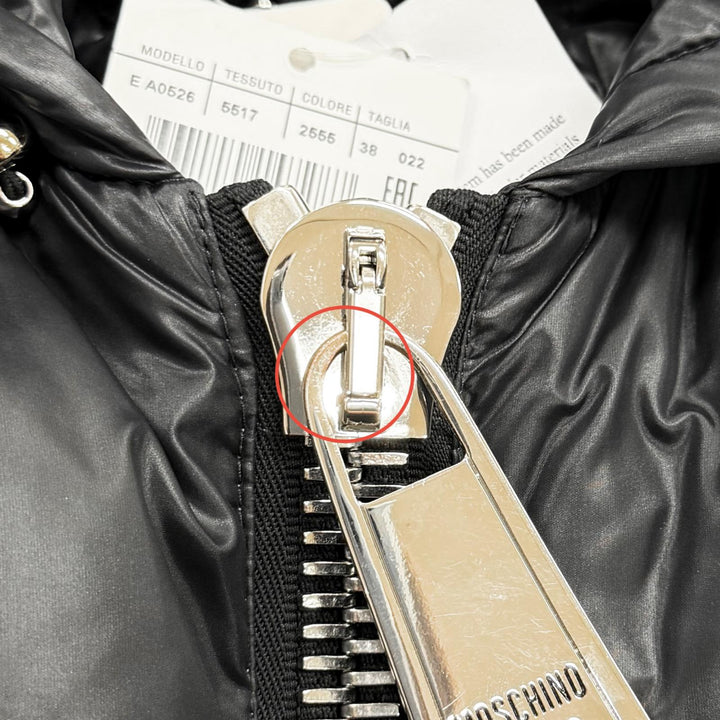 未使用品★MOSCHINO COUTURE! モスキーノ クチュール KK7235116 フード付 バックロゴ ZIP UP ダウンジャケット 38 正規品 定価240000円