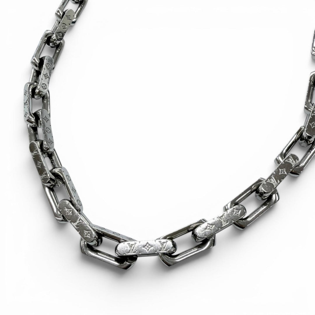 美品▼LOUIS VUITTON ルイヴィトン 2022年製 M00307 コリエ チェーン モノグラム ネックレス シルバー メンズ 定価129800円 箱・保存袋付