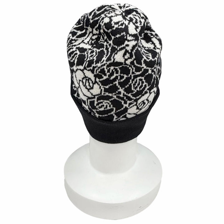 極美品△CHANEL シャネル カシミヤ100％ ココマーク カメリア ニット帽 ニットキャップ ブラック ホワイト イギリス製 正規品 レディース