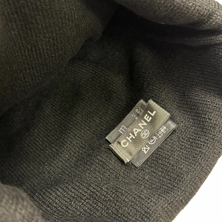 極美品△CHANEL シャネル カシミヤ100％ ココマーク カメリア ニット帽 ニットキャップ ブラック ホワイト イギリス製 正規品 レディース