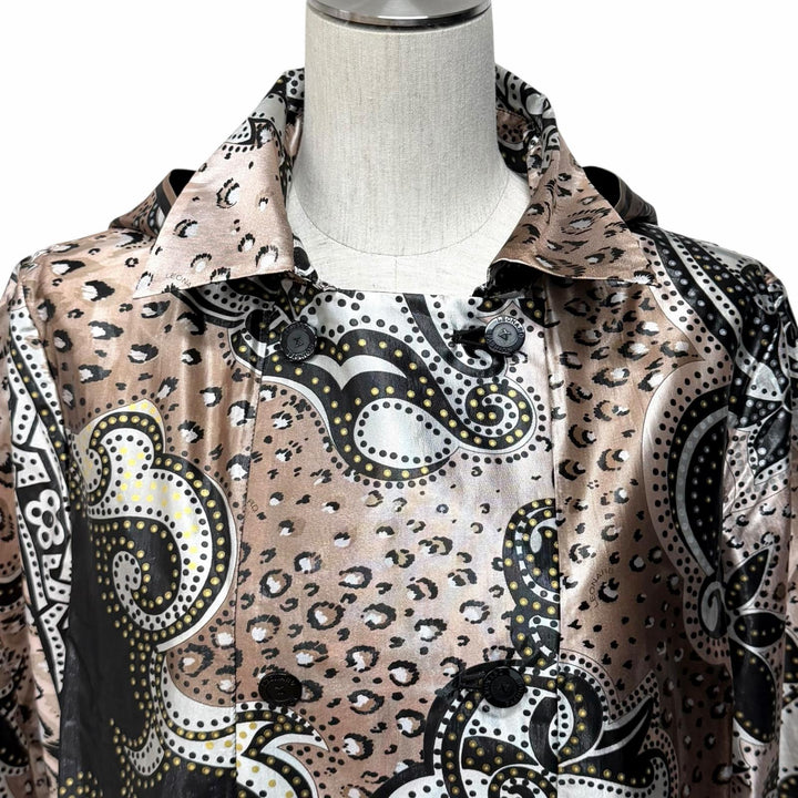 極美品★LEONARD FASHION レオナール ファッション 0398100 シルク混 フード・ロゴボタン付 ペイズリー柄 レインコート マルチ 40 正規品