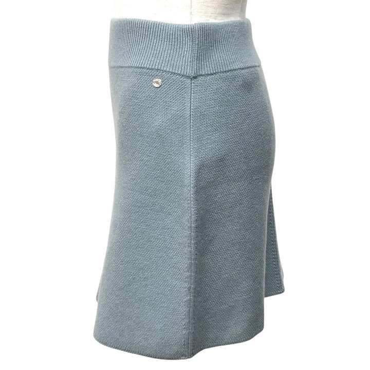 未使用品★HERMES エルメス 22AW 2H2300D1 カシミヤ100％ セリエ金具付き 台形 ニット スカート ブルー 38 英国製 正規品 レディース