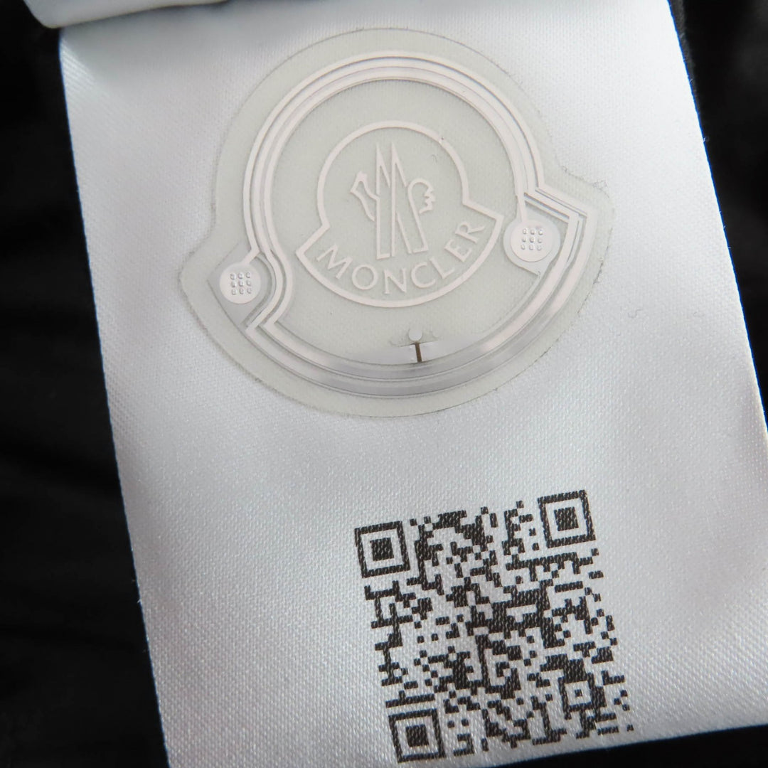 未使用品☆MONCLER モンクレール 23SS SUIR レザーロゴパッチ・フード付 ナイロンジャケット ダークネイビー 1 正規品 レディース