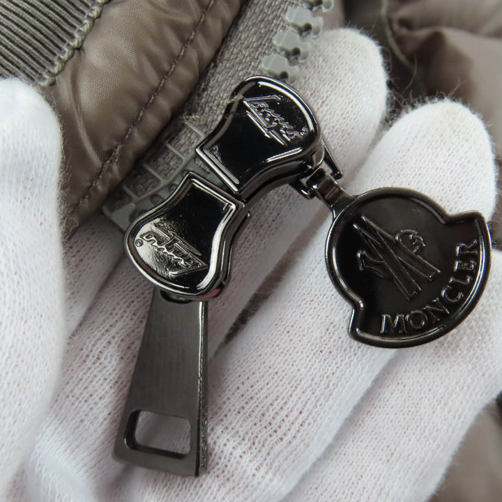 美品☆MONCLER モンクレール HERMINE エルミンヌ ロゴワッペン・フード付 ダウンコート ライトブラウン 0 正規品 レディース
