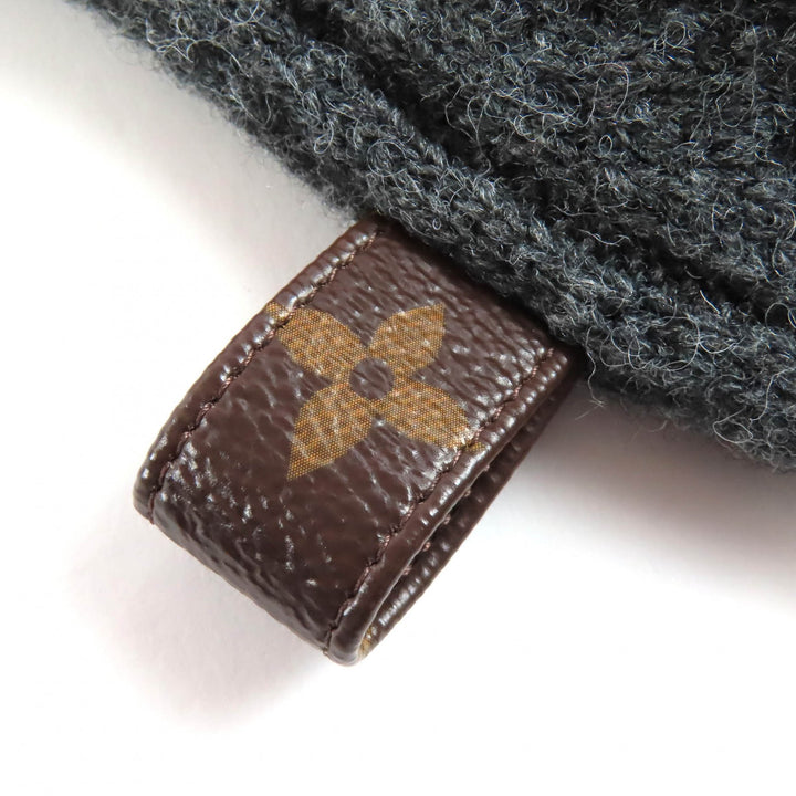 極美品△LOUIS VUITTON ルイヴィトン 22AW ウール モノグラムレザータグ 変形 リブニット ドレス ワンピース チャコールグレー XS 正規品