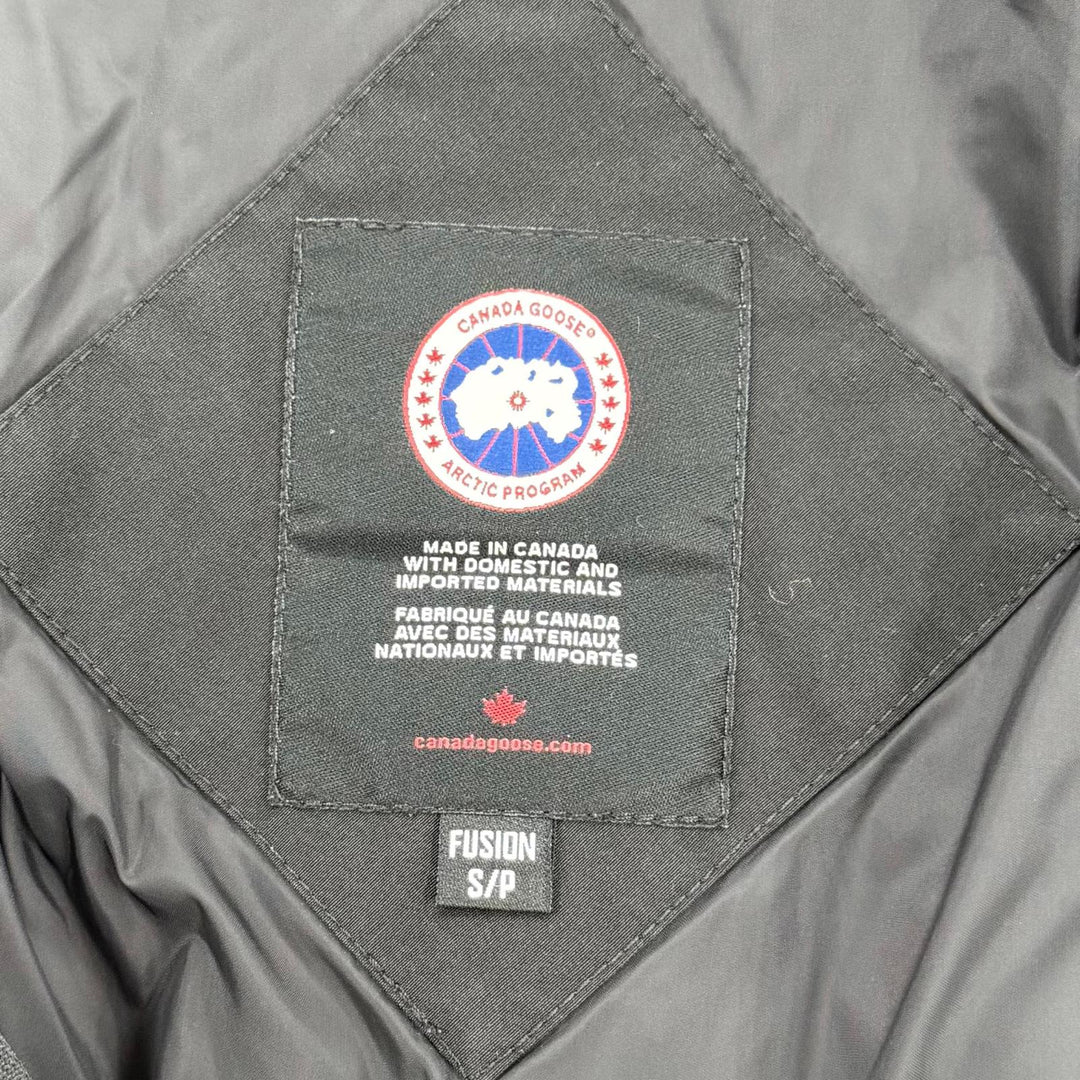 良品☆CANADA GOOSE カナダグース 6660LA TRILLIUM PARKA ラクーンファー・フード付 ダウンコート ブラック S 正規品 レディース