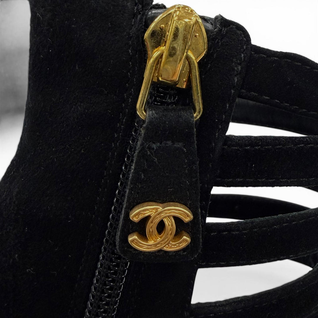 極美品◇CHANEL シャネル G30600 ココマーク金具付き サイドジップ パテント使い スウェードレザー アンクルブーツ 36.5 箱・袋付き 伊製