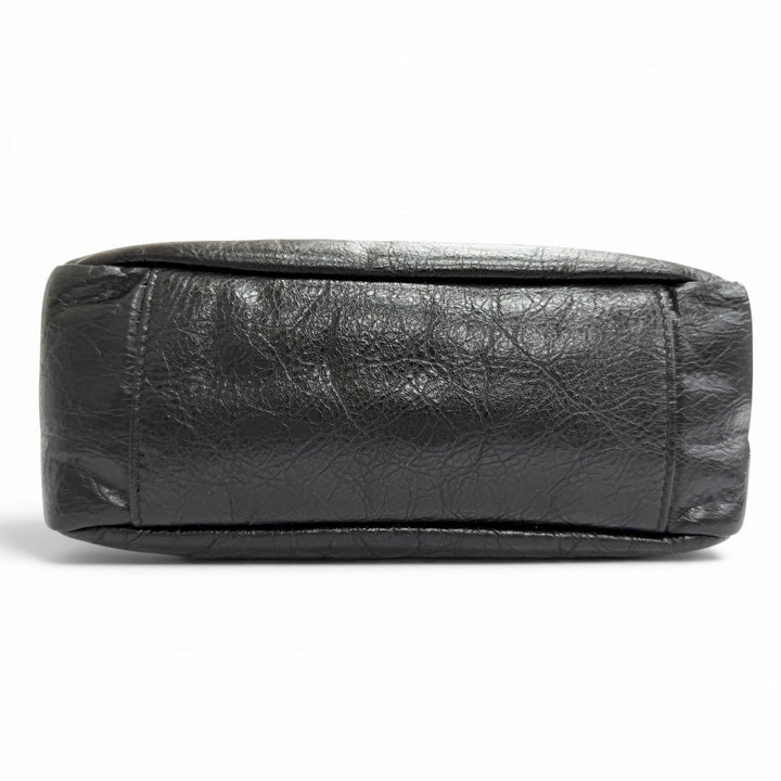 極美品△BALENCIAGA バレンシアガ 806459 モナコ アリーナカーフスキン カメラバッグ チェーン ショルダーバッグ ブラック ゴールド金具