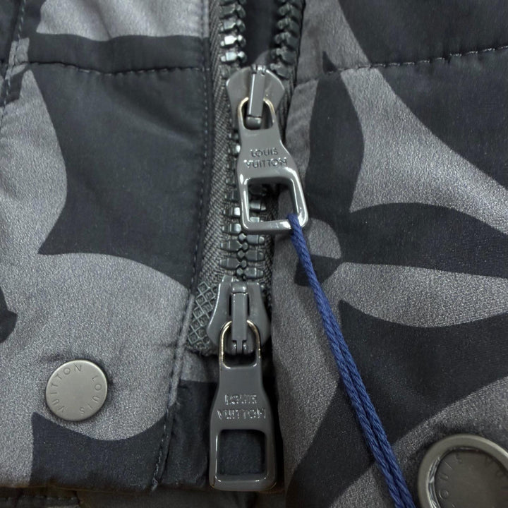 未使用品▼LOUIS VUITTON ルイヴィトン 2022年製 HMB09E モノグラムフラワー キルティング 中綿入り WZIPUP ジャケット 50 正規品 メンズ