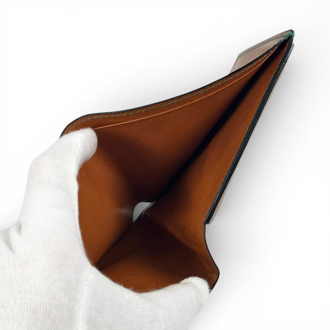 極美品▲Valextra ヴァレクストラ 牛革 グリーンステッチ 小銭入れ付き コンパクトウォレット 二つ折り財布 ブラウン 箱付き メンズ