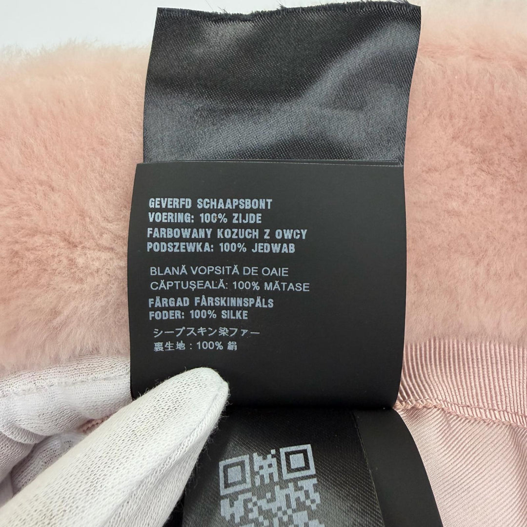 美品☆PRADA プラダ 1HC137 シープスキンファー トライアングルロゴプレート バケットハット ピンク M イタリア製 正規品 レディース