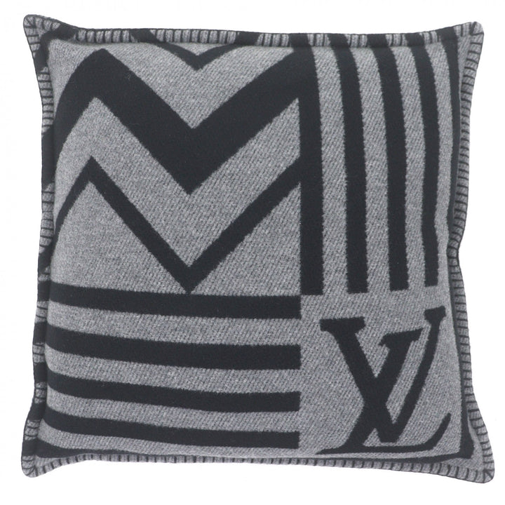 美品□LOUIS VUITTON ルイヴィトン 2023年製 M79525 クッション・LVサミット カシミヤ混 アントラシット イタリア製 正規品 定価111100円
