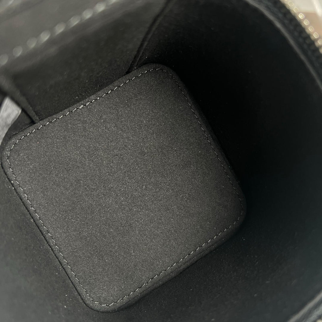 未使用品▲Maison Margiela メゾンマルジェラ SA2VL0012 レザー バニティバッグ ハンドバッグ ブラック 伊製 レディース 定価114400円
