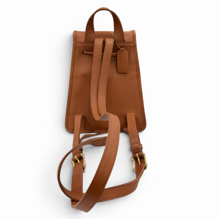 美品◇COACH コーチ ヴィンテージ 9960 グローブレザー ロゴチャーム付き リュックサック デイパック ブラウン ゴールド金具 レディース