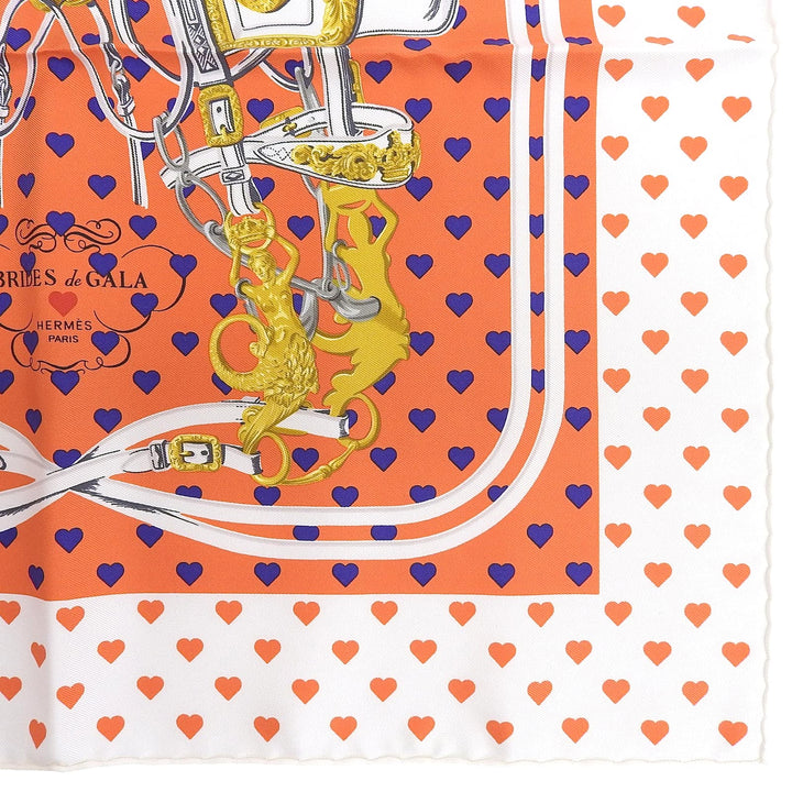 未使用品▲HERMES エルメス カレ45 BRIDES de GALA LOVE 式典用馬勒 シルク100％ ハート柄 スカーフ マルチ フランス製 レディース 箱付き