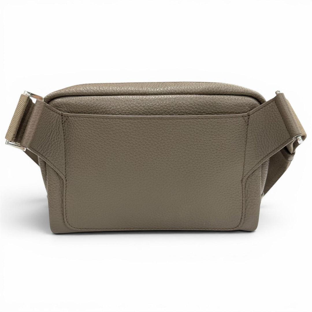 極美品△PRADA プラダ 2VH181 トライアングルロゴ トリックチャーム付 ヴィッテロダイノレザー ショルダーバッグ グレージュ イタリア製