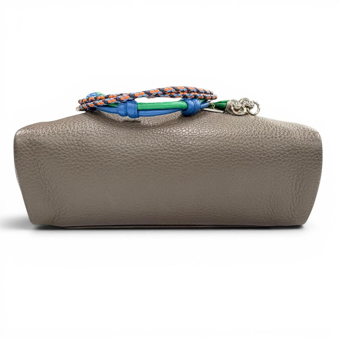 極美品△PRADA プラダ 2VH181 トライアングルロゴ トリックチャーム付 ヴィッテロダイノレザー ショルダーバッグ グレージュ イタリア製