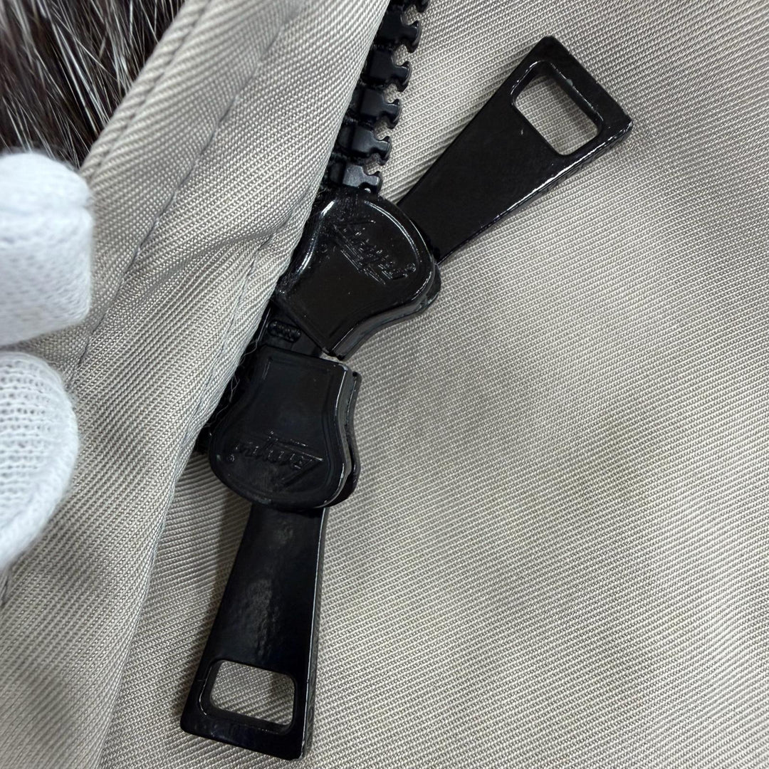 美品☆MONCLER モンクレール C20934987715 VERONICA ロゴワッペン・フォックスファー・フード付 ダウンコート 1 ベージュ レディース