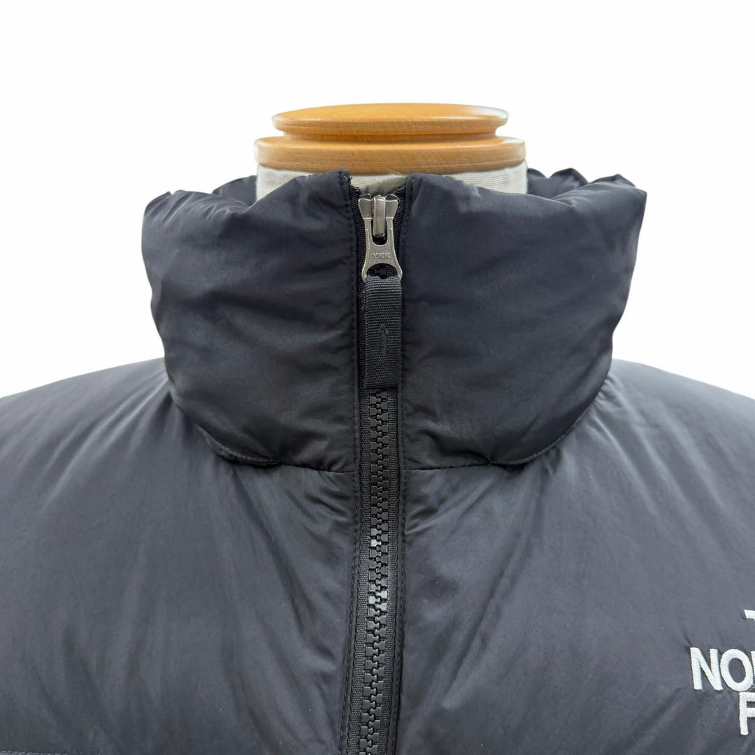 美品▼THE NORTH FACE ザ・ノースフェイス ND92335 Nuptse Jacket ロゴ刺繍 フード入り ポケッタブル仕様 ZIP ダウンジャケット M 正規品