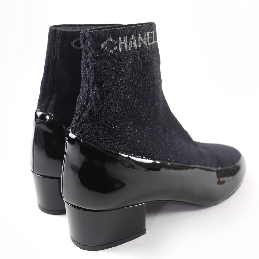極美品☆CHANEL シャネル パテントレザー ロゴ入り ニット ソックスブーツ アンクルブーツ ブラック 34.5 伊製 レディース