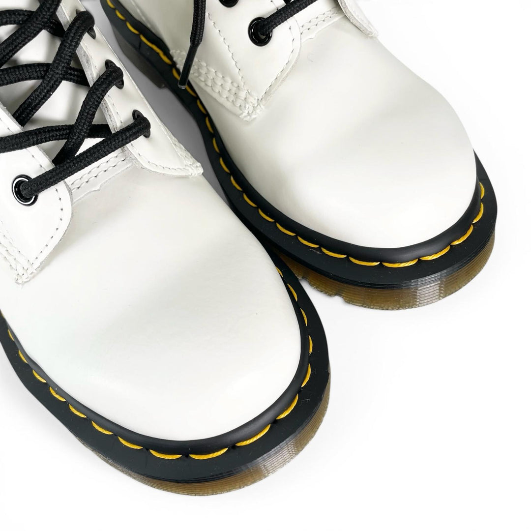 未使用品▲Dr.Martens ドクターマーチン 11822100 1460 イエローステッチ 8ホール ブーツ ホワイト ブラック UK4 レディース 箱付き