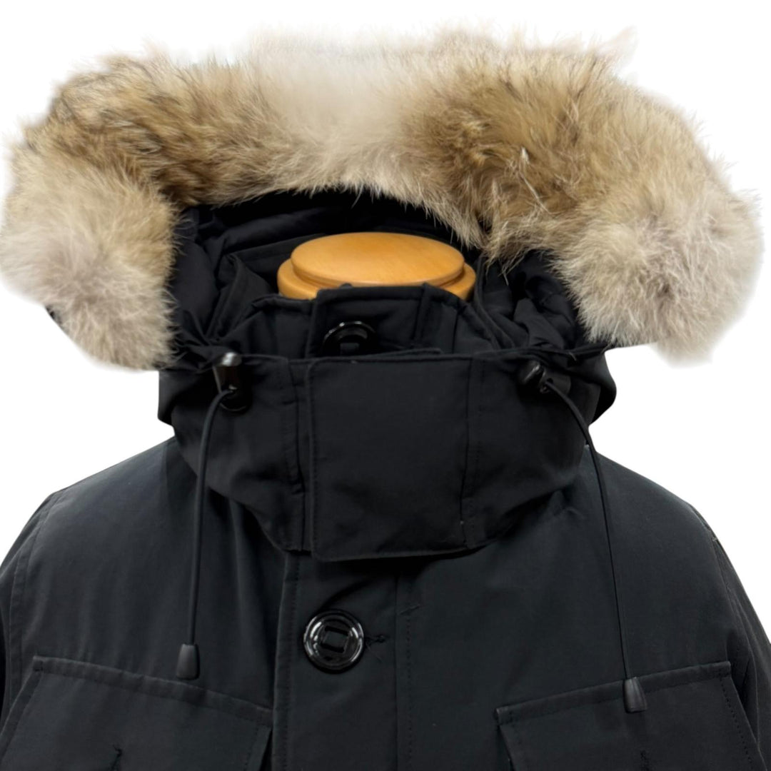 良品▼CANADA GOOSE カナダグース 2301JM RUSSELL ロゴワッペン ファー付 フーデッド ZIPUP ダウンジャケット ブラック カナダ製 正規品