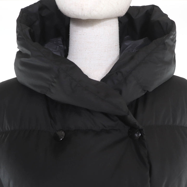 美品☆MONCLER モンクレール 22-23AW AUBIGNY ロゴワッペン・フード付 ダウンコート 黒 0 ハンガー・ガーメント付 正規品　レディース