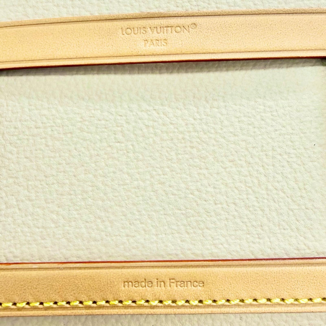 未使用品△LOUIS VUITTON ルイヴィトン LBC001 リップ アイ ブラシセット モノグラムポーチ ミラー付き 定価171600円 箱・保存袋付き