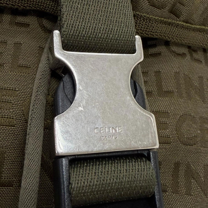 極美品□CELINE セリーヌ 198462 キャンバス 一部レザー ロゴ総柄 トレッキング リュックサック デイパック カーキ メンズ 保存袋付き