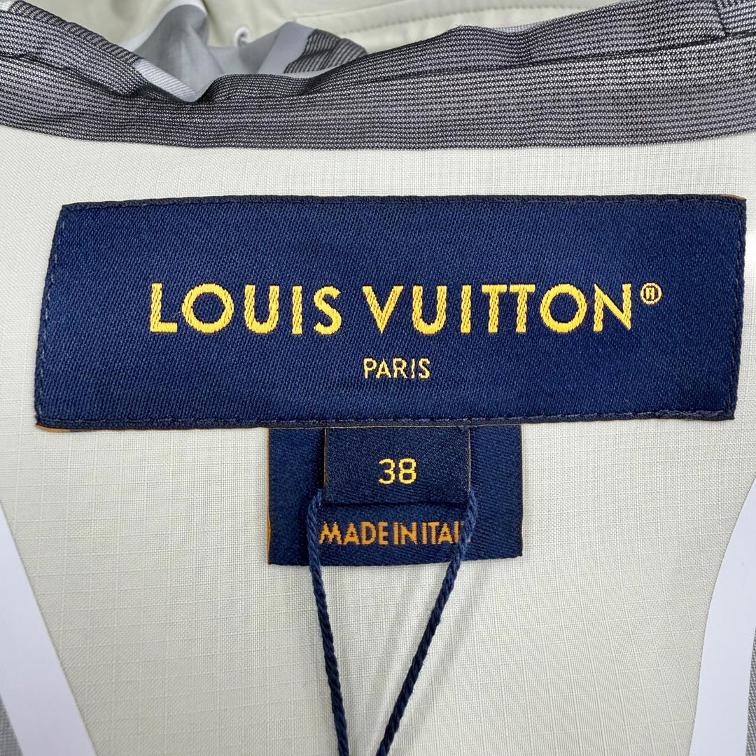 未使用品◇LOUIS VUITTON ルイヴィトン 25AW 1AIPRX Sporty Cut Out Parka 裏モノグラム ブルゾン アイボリー 38 伊製 正規品 レディース