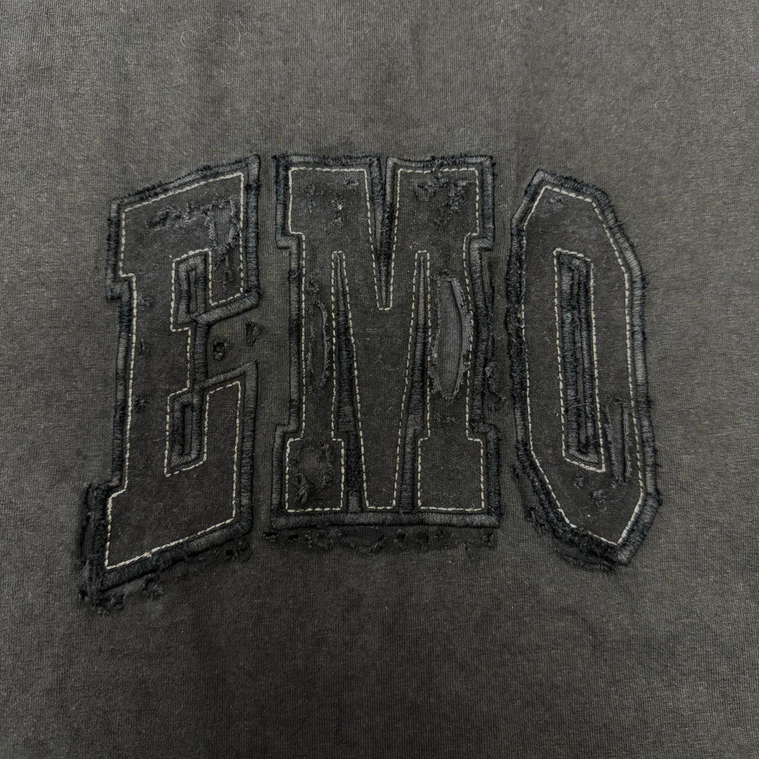 未使用品◇BALENCIAGA バレンシアガ 826344 コットン100％ EMOチームロゴ ボクシー デストロイ加工 半袖Ｔシャツ XS 正規品 レディース