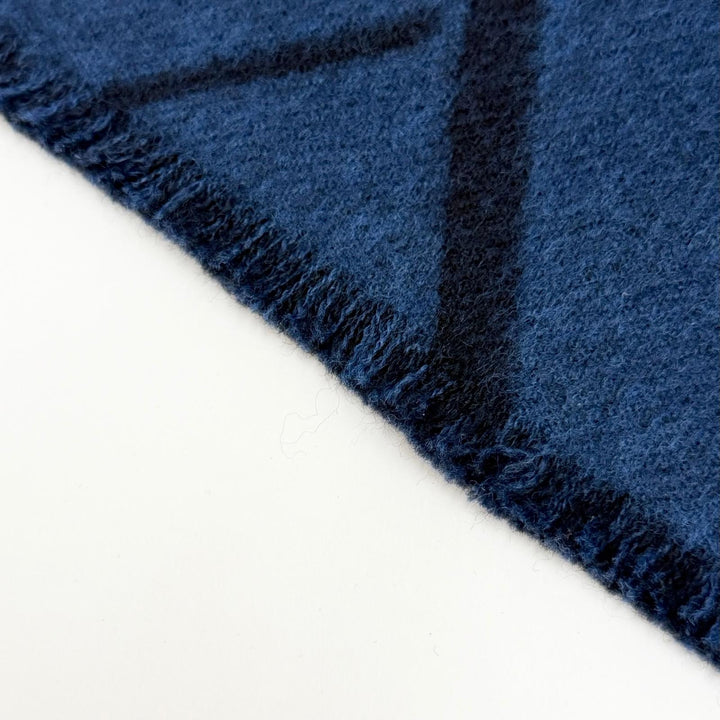美品△BERLUTI ベルルッティ ウール100% カリグラフィ ロング マフラー ストール ショール ブルー ネイビー 伊製 正規品 メンズ オススメ
