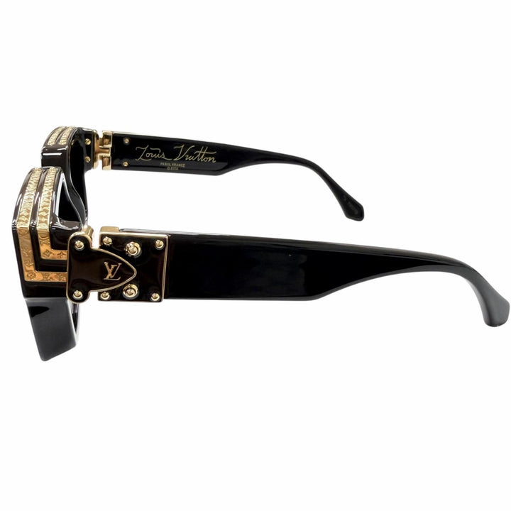 極美品□LOUIS VUITTON ルイヴィトン 2025年製 Z1165E サングラス 1.1ミリオネア 現行品 ブラック 58□17-145 イタリア製 定価123200円