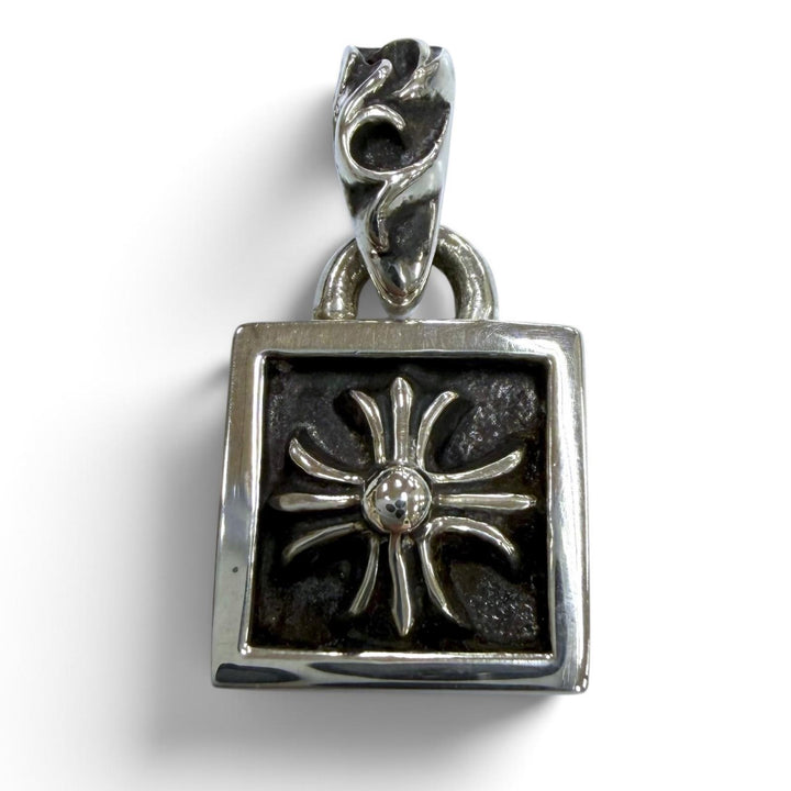 極美品▼CHROME HEARTS クロムハーツ FRAMED CH PLUS フレームドCHプラス 925 2020年購入 ペンダントトップ シルバー 重量5.1g メンズ