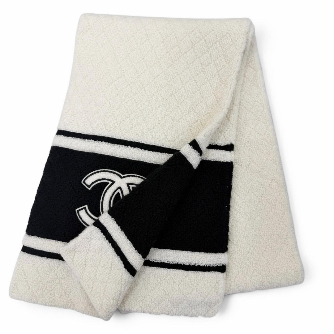 極美品☆CHANEL シャネル 19B カシミヤ100％ マトラッセ ココマーク 大判ショール マフラー ブラック ホワイト レディース 箱付き