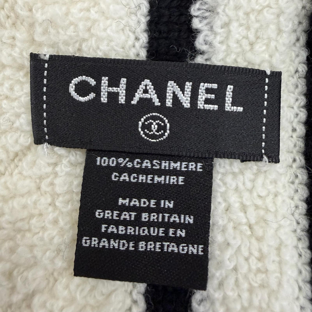 極美品☆CHANEL シャネル 19B カシミヤ100％ マトラッセ ココマーク 大判ショール マフラー ブラック ホワイト レディース 箱付き