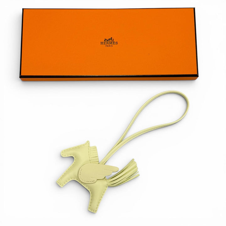 未使用品△HERMES エルメス ロデオチャーム ペガサスPM アニョーミロ ジョーヌミルトン バッグチャーム W刻 フランス製 レディース 箱付