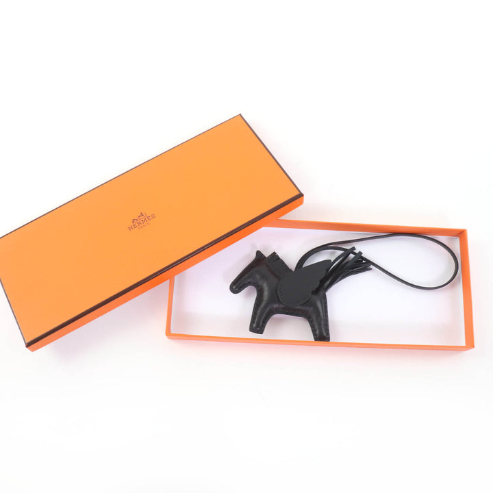 未使用品☆HERMES エルメス ロデオチャーム ペガサスPM アニョーミロ ヴォースイフト ソーブラック K刻印 フランス製 正規品 箱付き