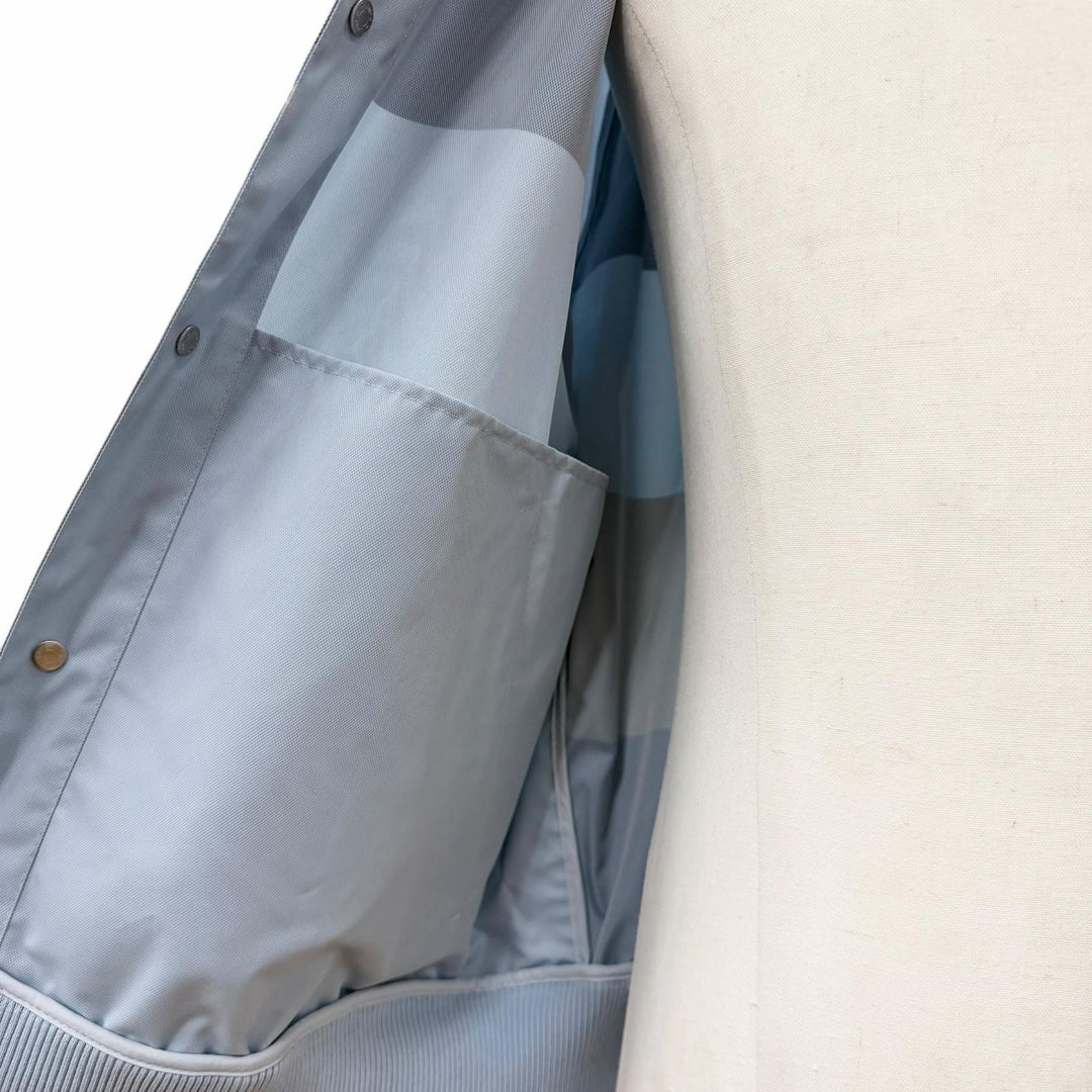 未使用品▼HERMES エルメス 2025年製 H552740HI BLOUSON BORDS-COTES CAMBRIDGE ストライプ柄 セリエボタン ブルゾン ライトブルー 50