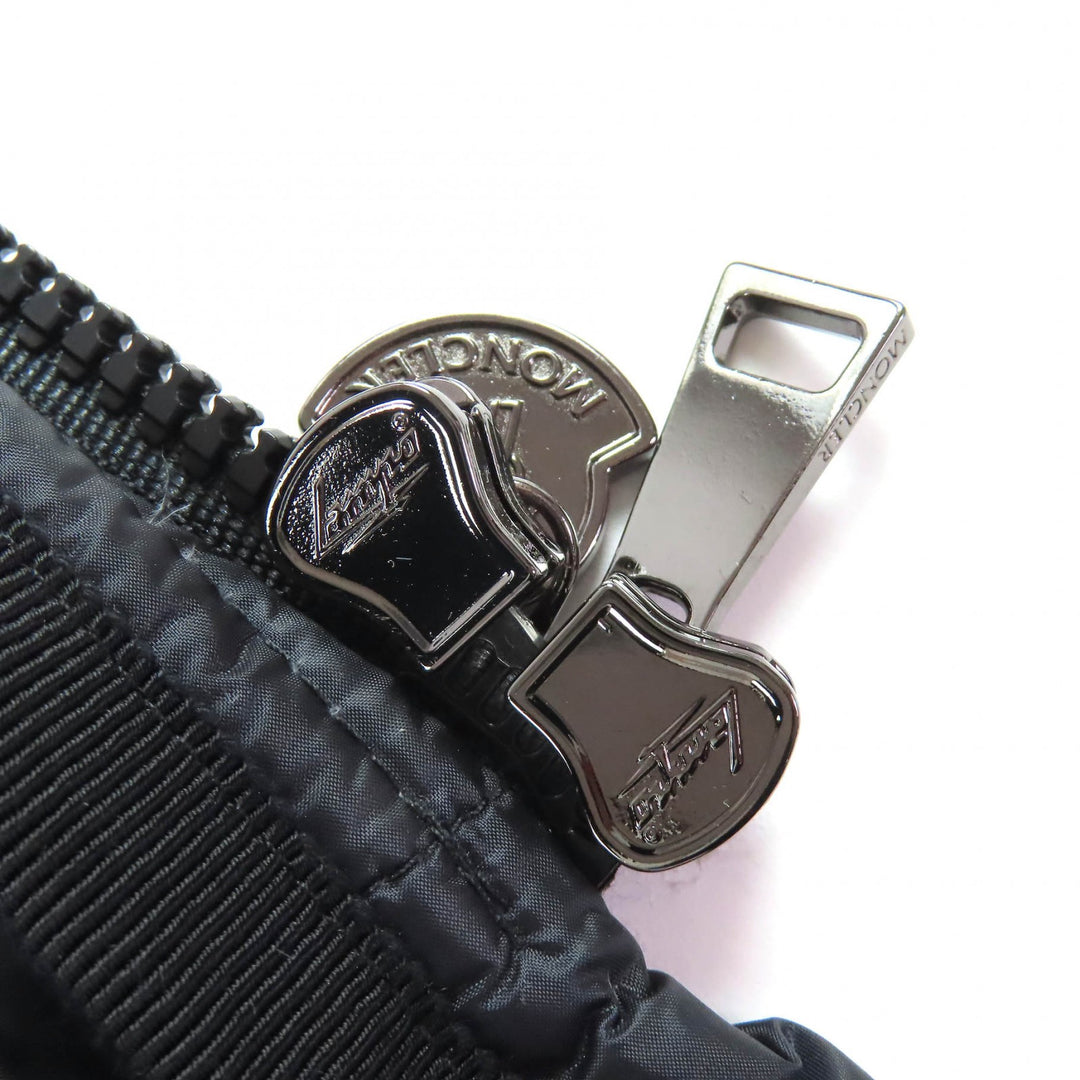 美品△MONCLER モンクレール HERMINE エルミンヌ ロゴワッペン フード付き ダウンコート ブラック 00 レディース 美シルエット◎