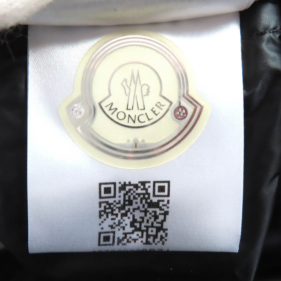 美品△MONCLER モンクレール HERMINE エルミンヌ ロゴワッペン フード付き ダウンコート ブラック 00 レディース 美シルエット◎