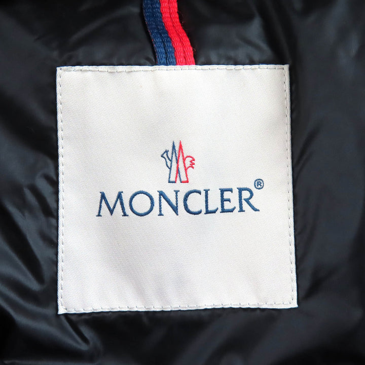美品△MONCLER モンクレール HERMINE エルミンヌ ロゴワッペン フード付き ダウンコート ブラック 00 レディース 美シルエット◎