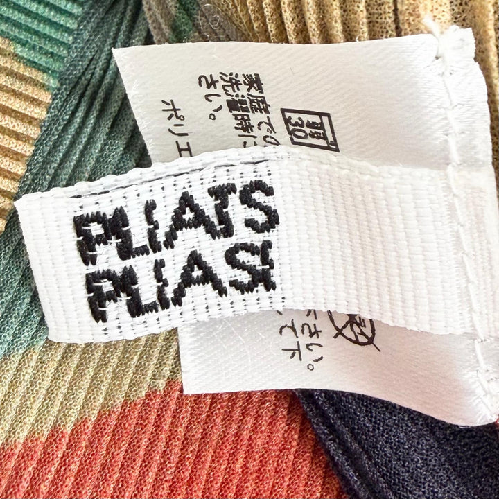 極美品△PLEATS PLEASE プリーツプリーズ イッセイミヤケ PP41FK302 総柄 フレンチスリーブ カットソー トップス マルチカラー 3 正規品