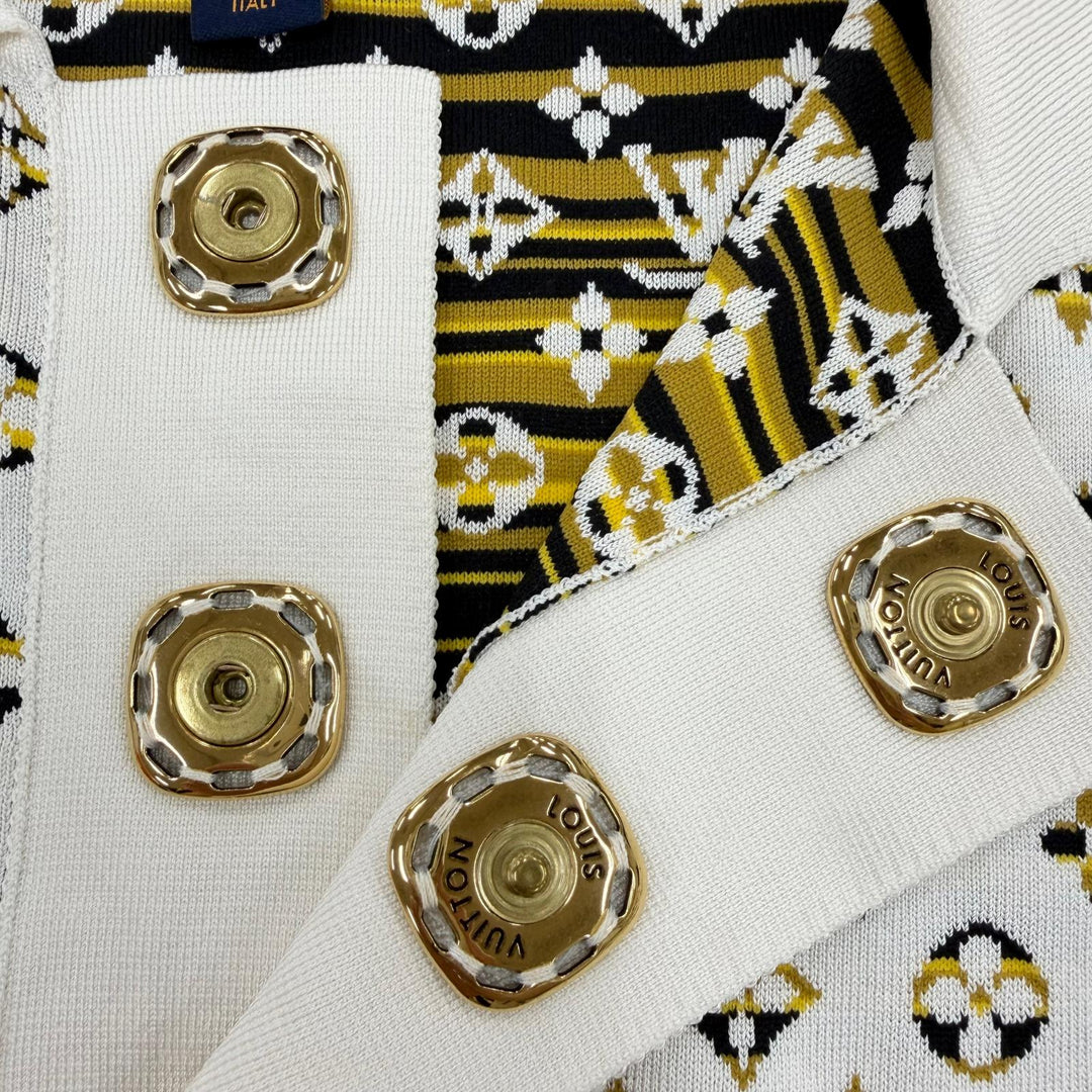 美品☆LOUIS VUITTON ルイヴィトン 23SS パイソンエフェクトモノグラムポロトップ シルク 半袖ニット ホワイト系 XS イタリア製 正規品