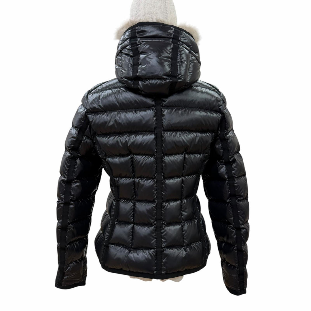 美品☆MONCLER モンクレール 20-21AW ARMOISE ロゴワッペン ファー・フード付 ダウンジャケット ブラック 2 正規品 レディース