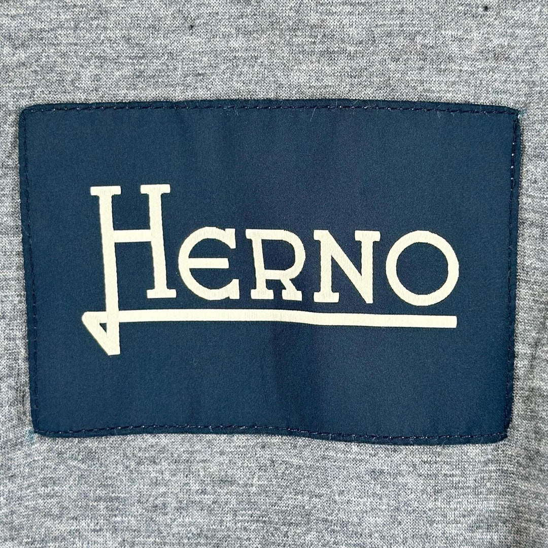 極美品▲Herno ヘルノ 24SS GI000379U スタンドカラー ダブルジップ パッカブル ナイロン ベスト グレー 46 正規品 メンズ