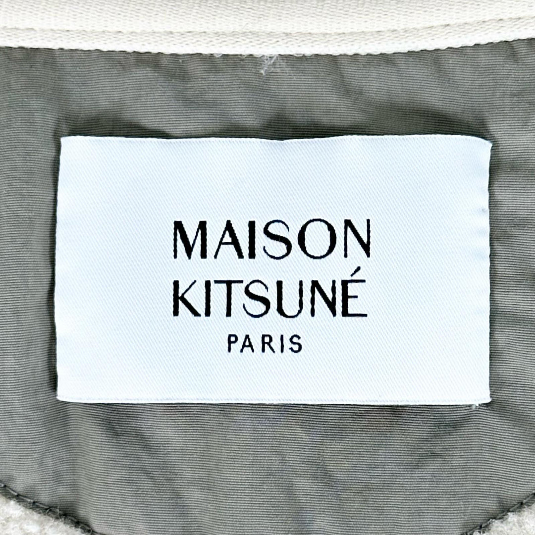 美品▲MAISON KITSUNE メゾンキツネ PM02136WM2031 ロゴプリント ジップアップ フリース ジャケット アイボリー S 正規品 メンズ