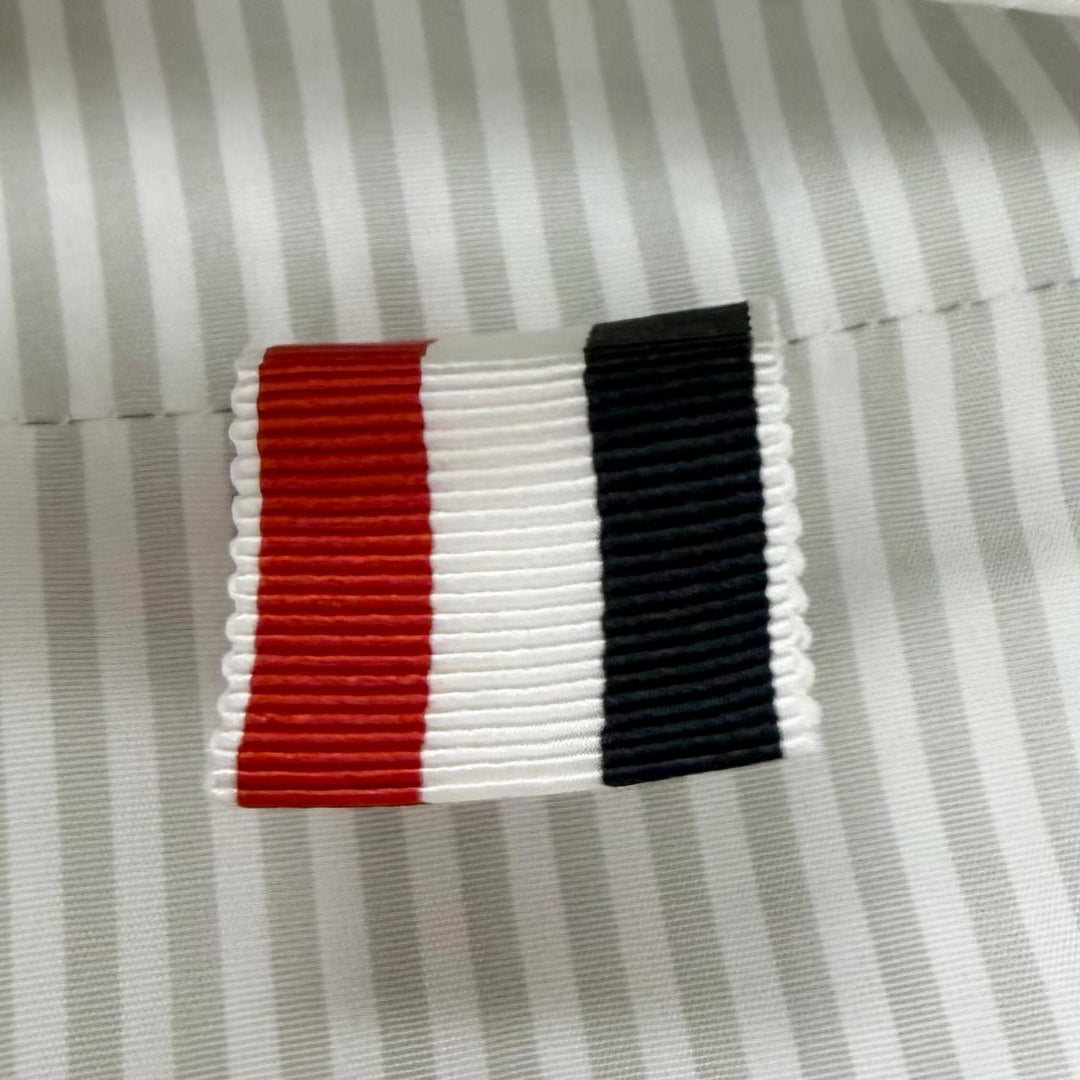 未使用品□THOM BROWNE トムブラウン MOU525A-08068035 ストライプ柄 ベルテッド ガウンコート グレー 2 イタリア製 正規品 メンズ